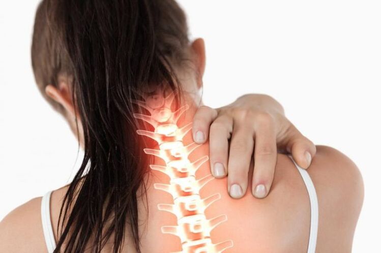 Kaklo skausmas yra kaklo stuburo osteochondrozės simptomas