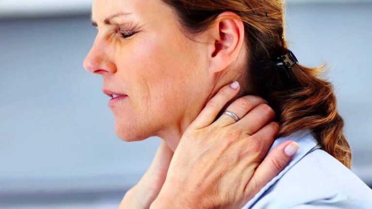 Nugaros skausmas kakle yra refleksinis gimdos kaklelio osteochondrozės sindromas