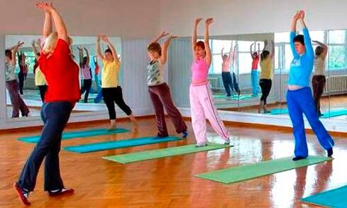 mankštos terapija apatinės nugaros dalies skausmui malšinti